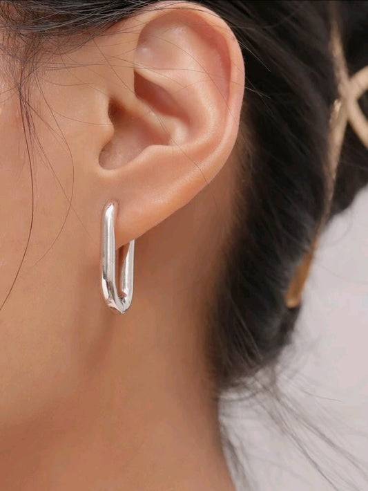 Minimalist Hoop Earrings