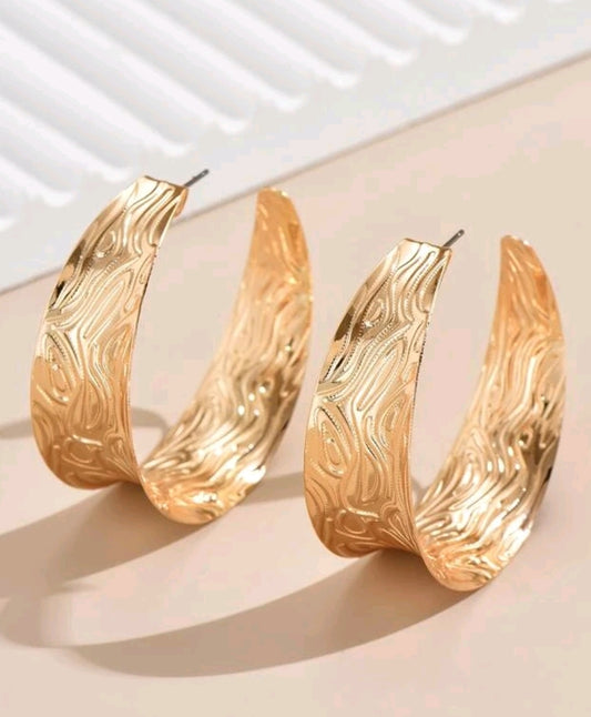 Textured Cuff Hoop Earrings