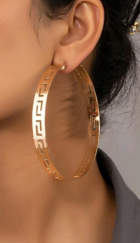 Hollow Out Hoop Earrings