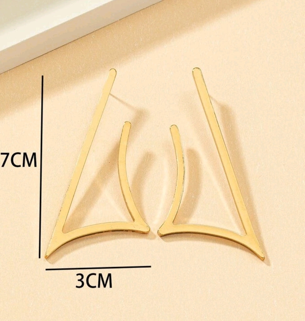 Geometric Stud Earrings-Gold